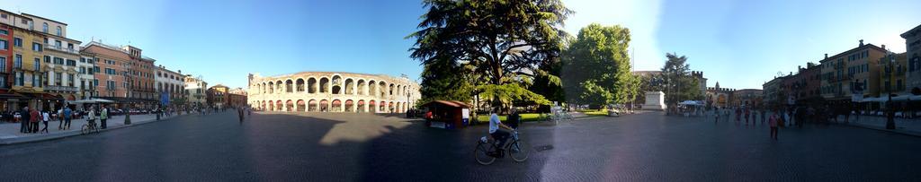 Ai Giardini Rooms -Vicino Ospedale Borgo Trento E Centro Storico Верона Экстерьер фото