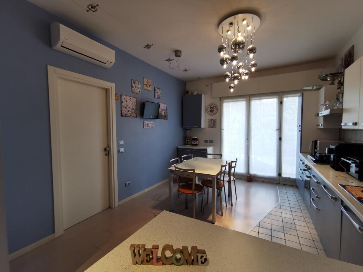 Ai Giardini Rooms -Vicino Ospedale Borgo Trento E Centro Storico Верона Экстерьер фото