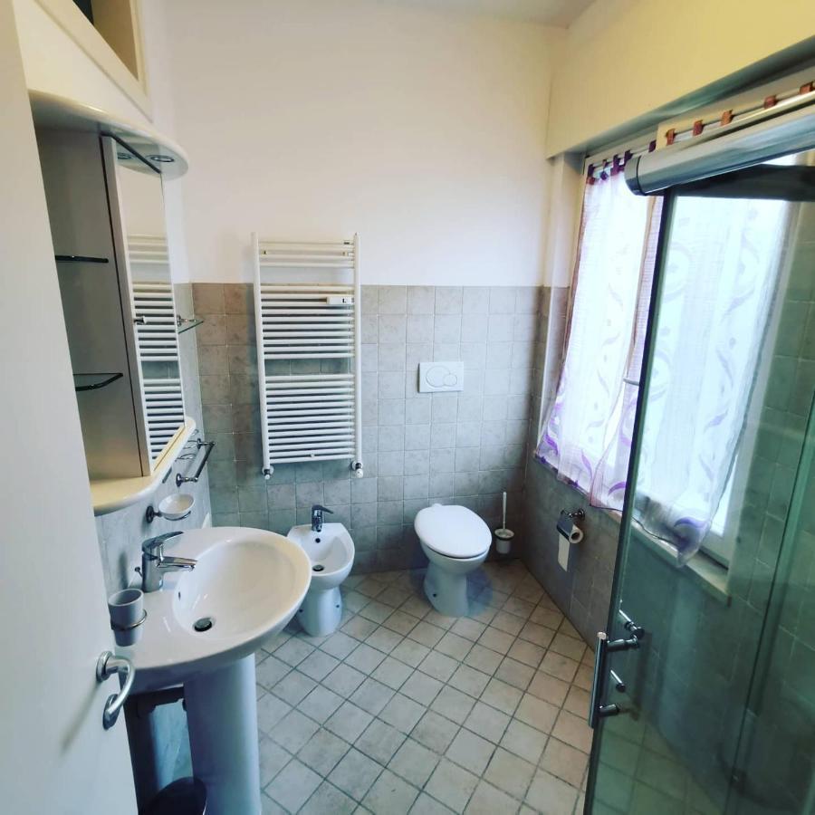 Ai Giardini Rooms -Vicino Ospedale Borgo Trento E Centro Storico Верона Экстерьер фото